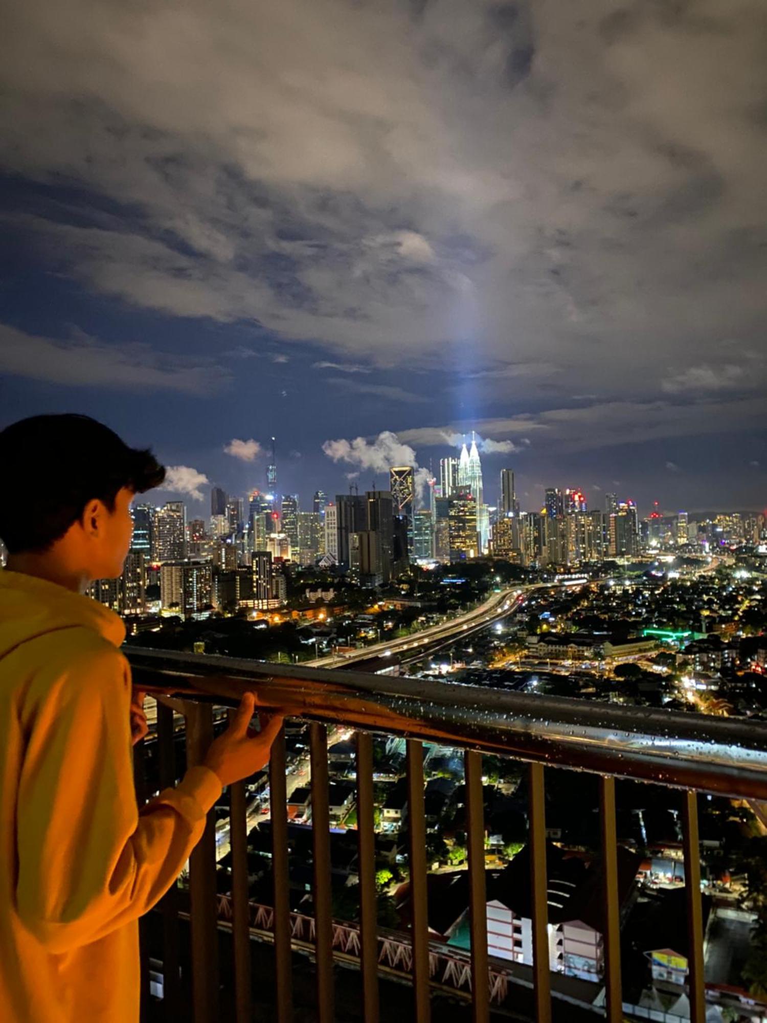 Datum Jelatek Sky Residence Klcc Skyring Linked To Lrt And Mall Ampang  Eksteriør billede